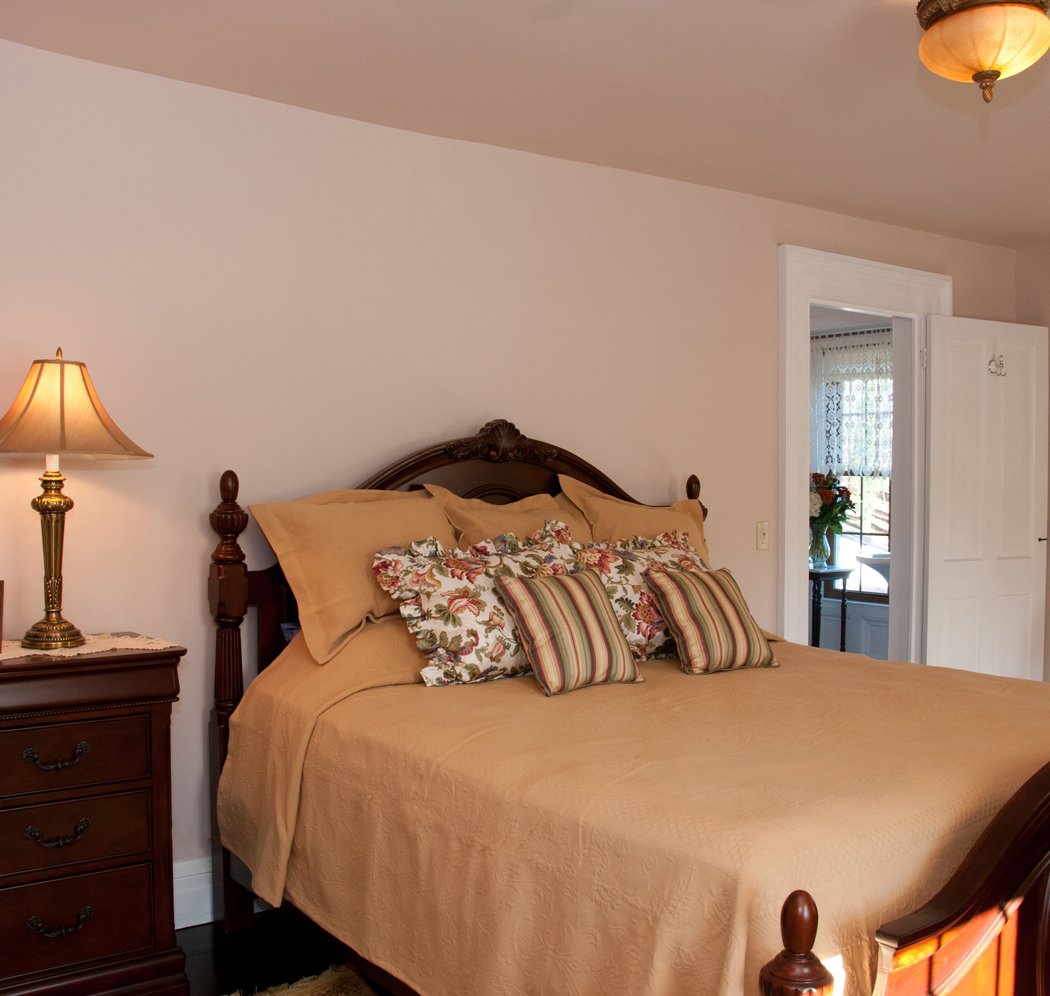 Brinckerhoff Inn Bed & Breakfast 1