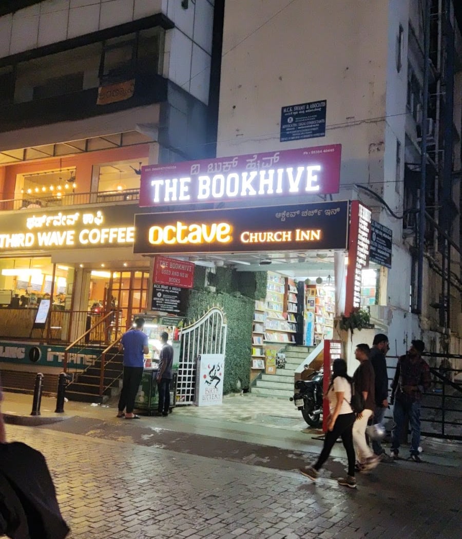 The Bookhive 2