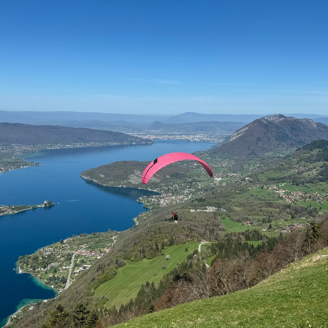 Les Grands Espaces - Parapente Annecy 4