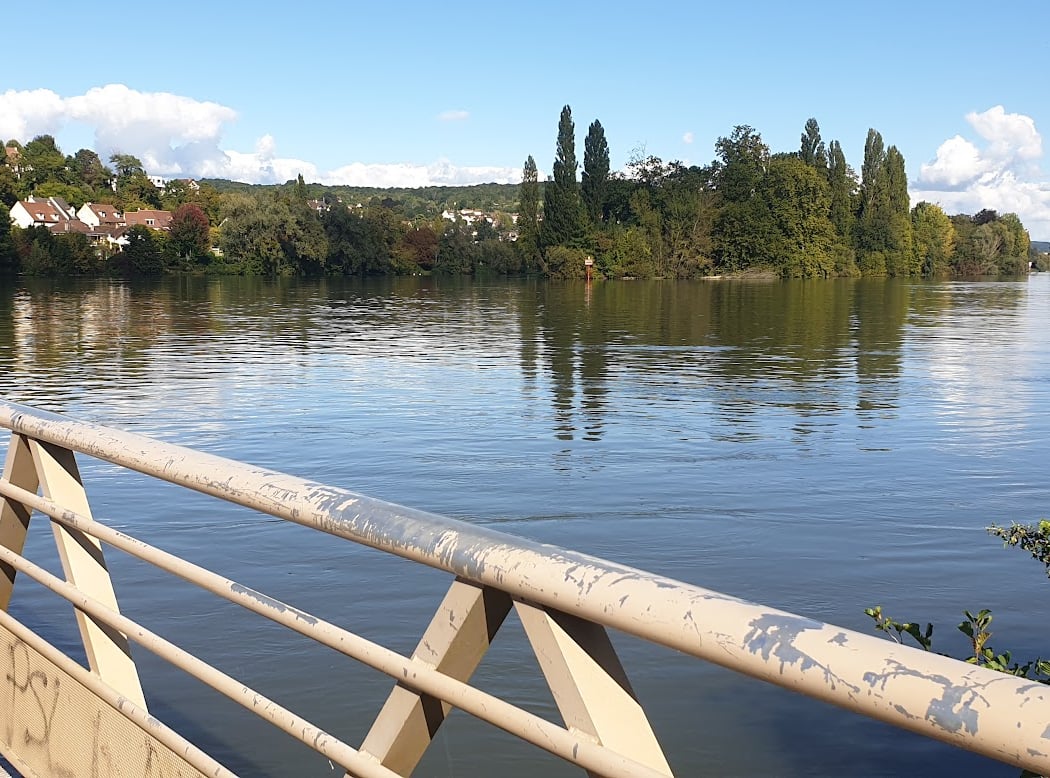 Bac sur la Seine 2