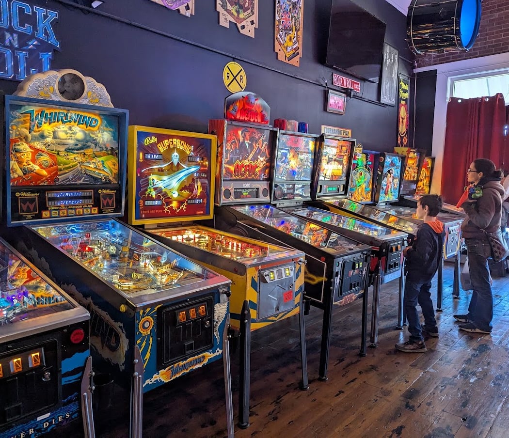 Rock 'N Roll Pinball 1