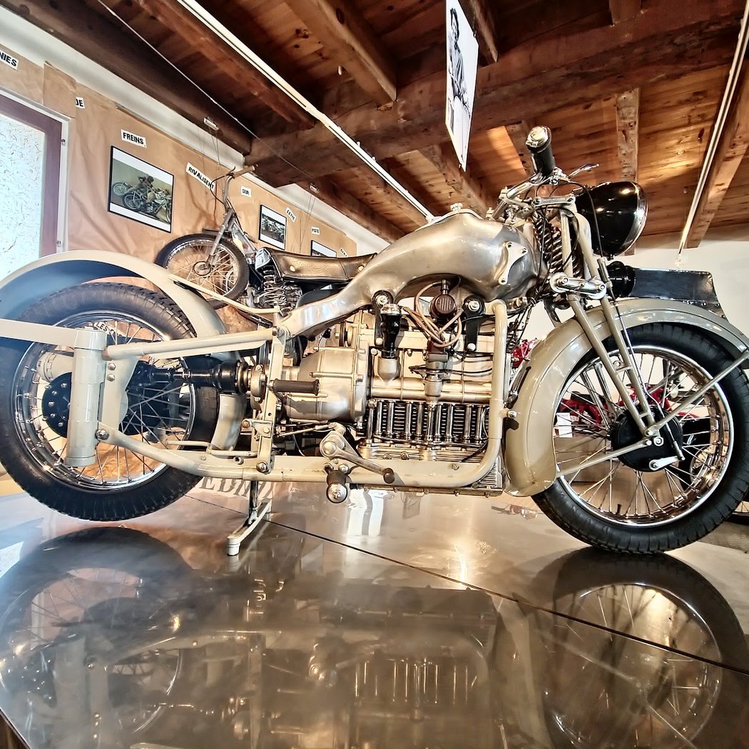 Collection permanente du Musée de la Moto 2