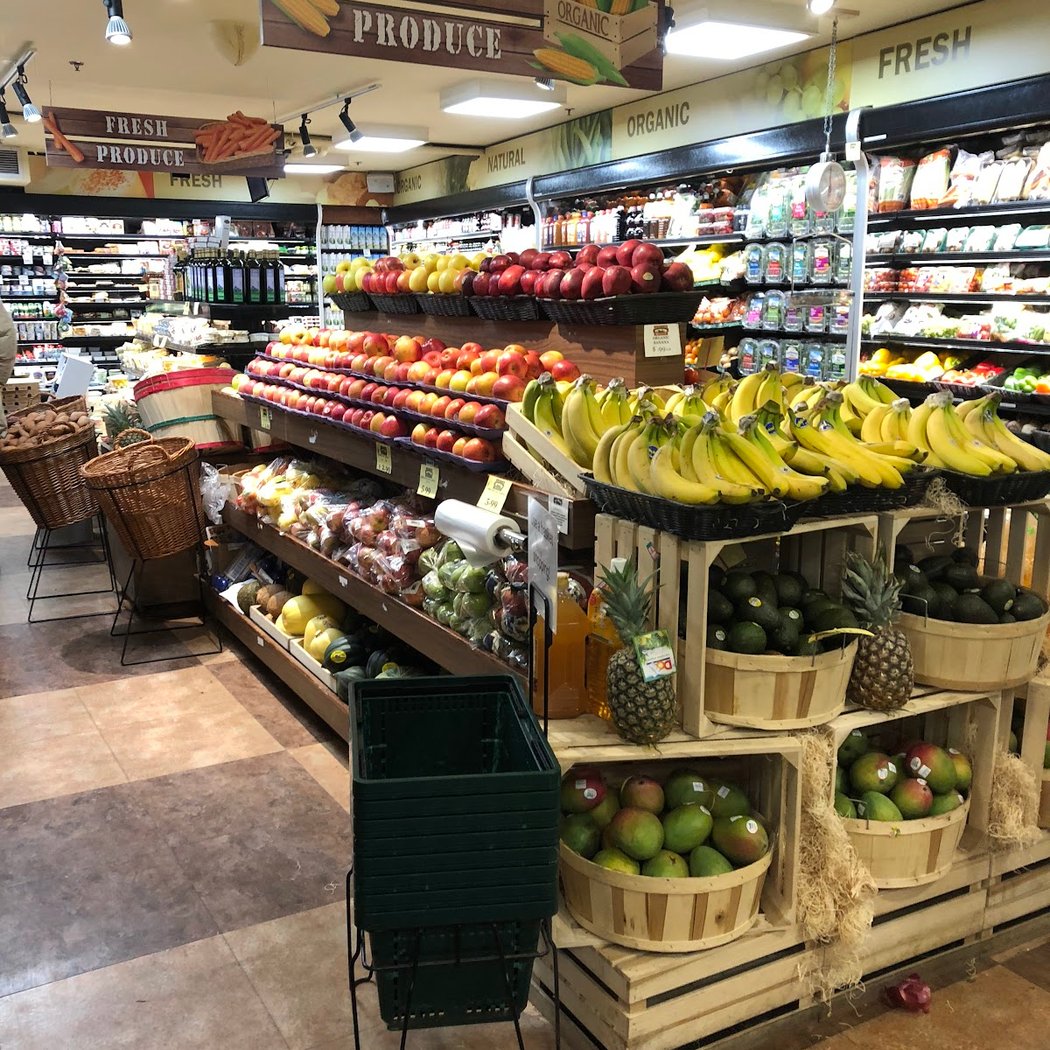 Downtown Natural Market 1