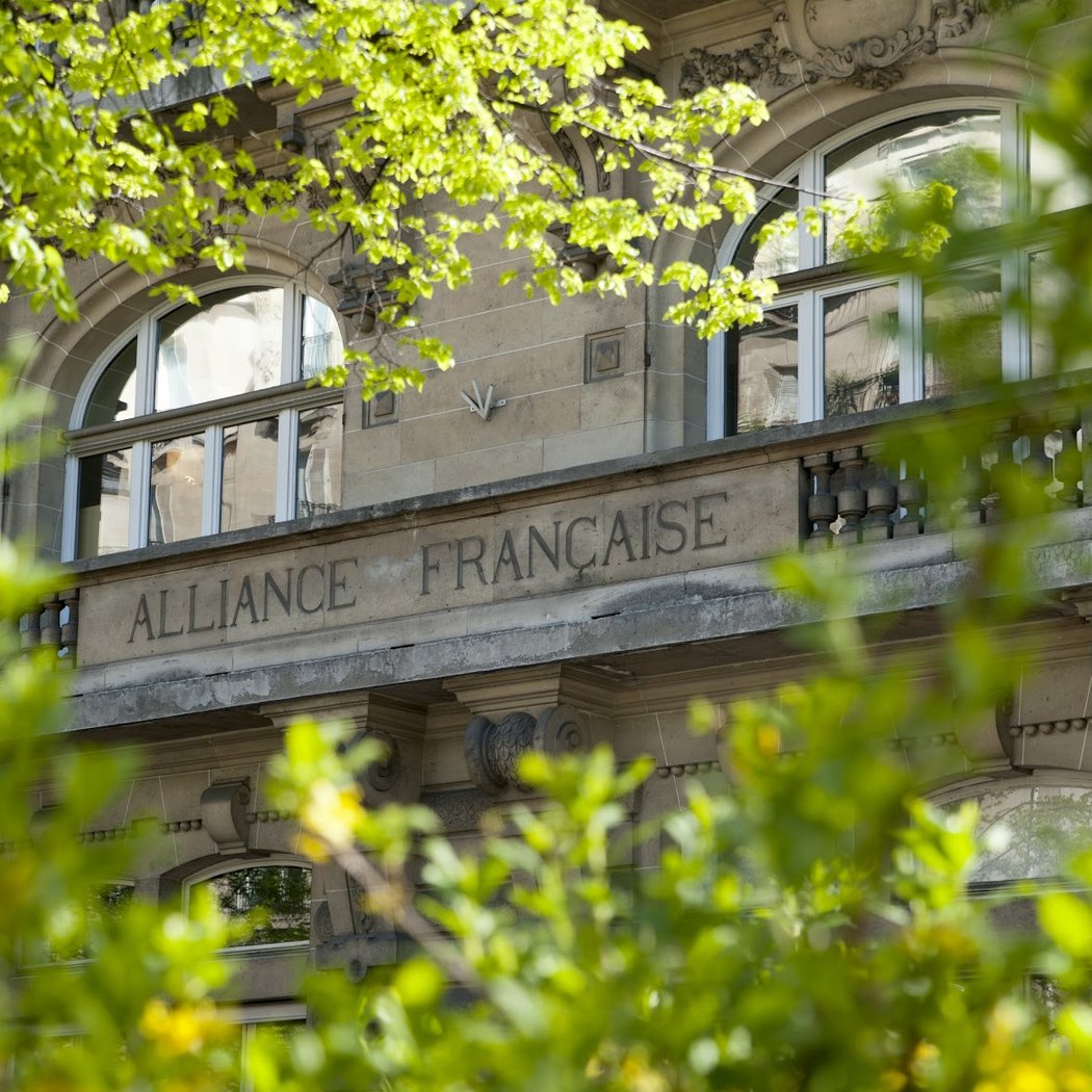 LE MASQUE ET LA PLUME 2