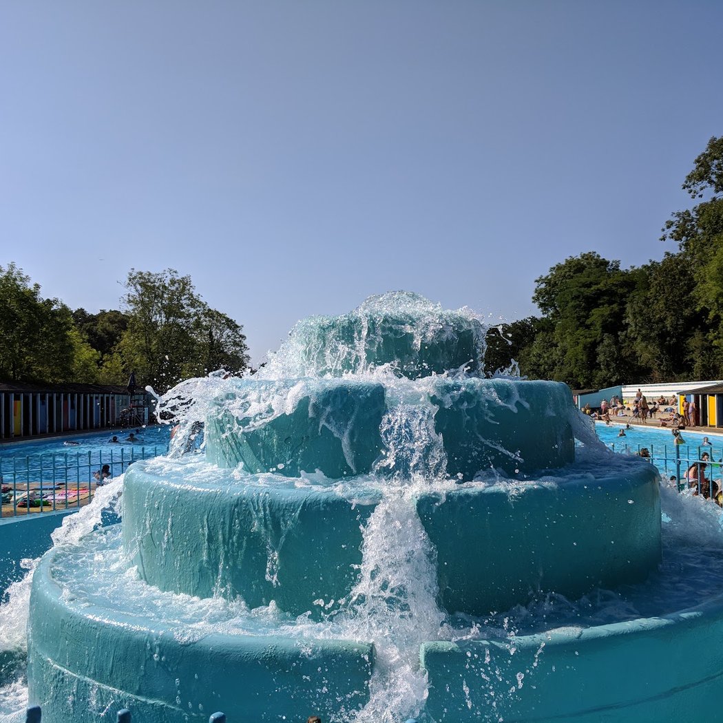 Tooting Bec Lido 1