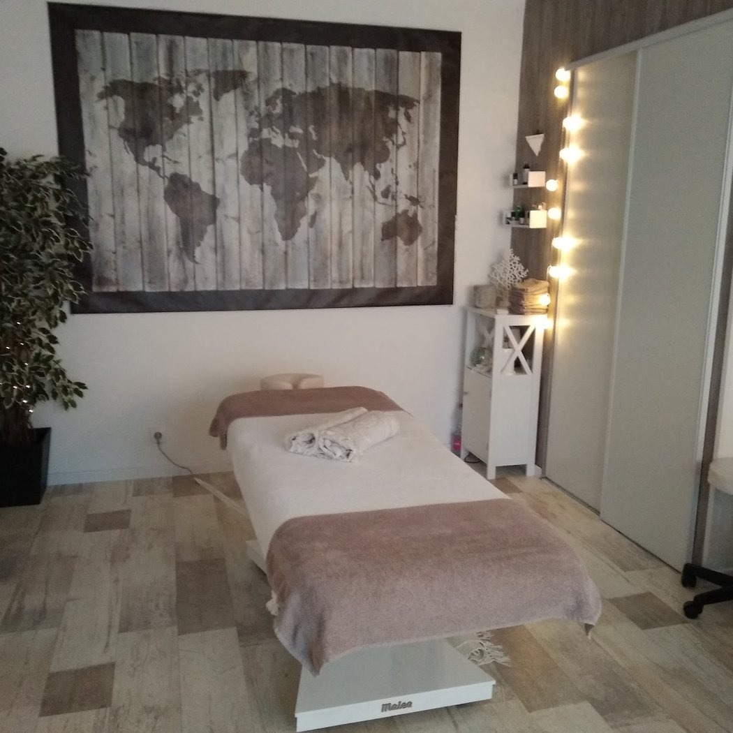 Réflexologie Plantaire Crânienne Palmaire et Massage Bien-être 1