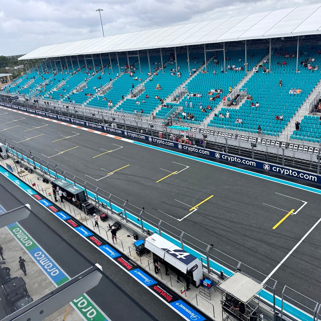 Formula 1 2