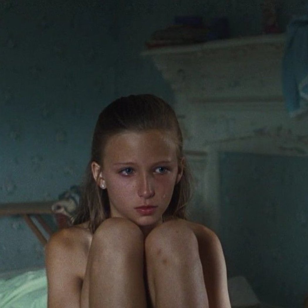 Angela - 35MM + Q&A 1