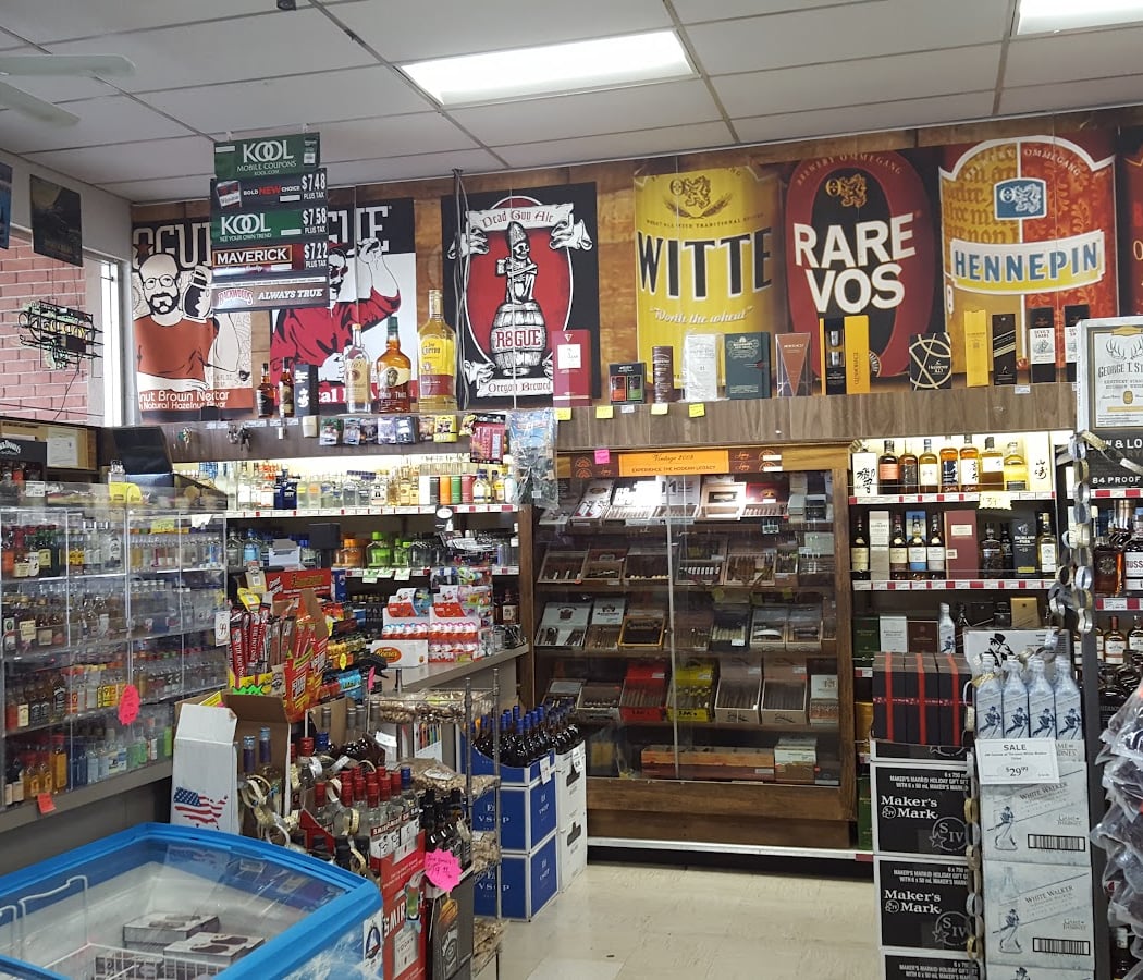 Perry's Liquor & Craft Beer 3