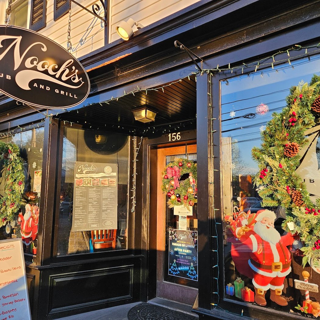 Nooch's Pub & Grill 2