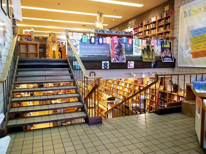 Moe's Books 1