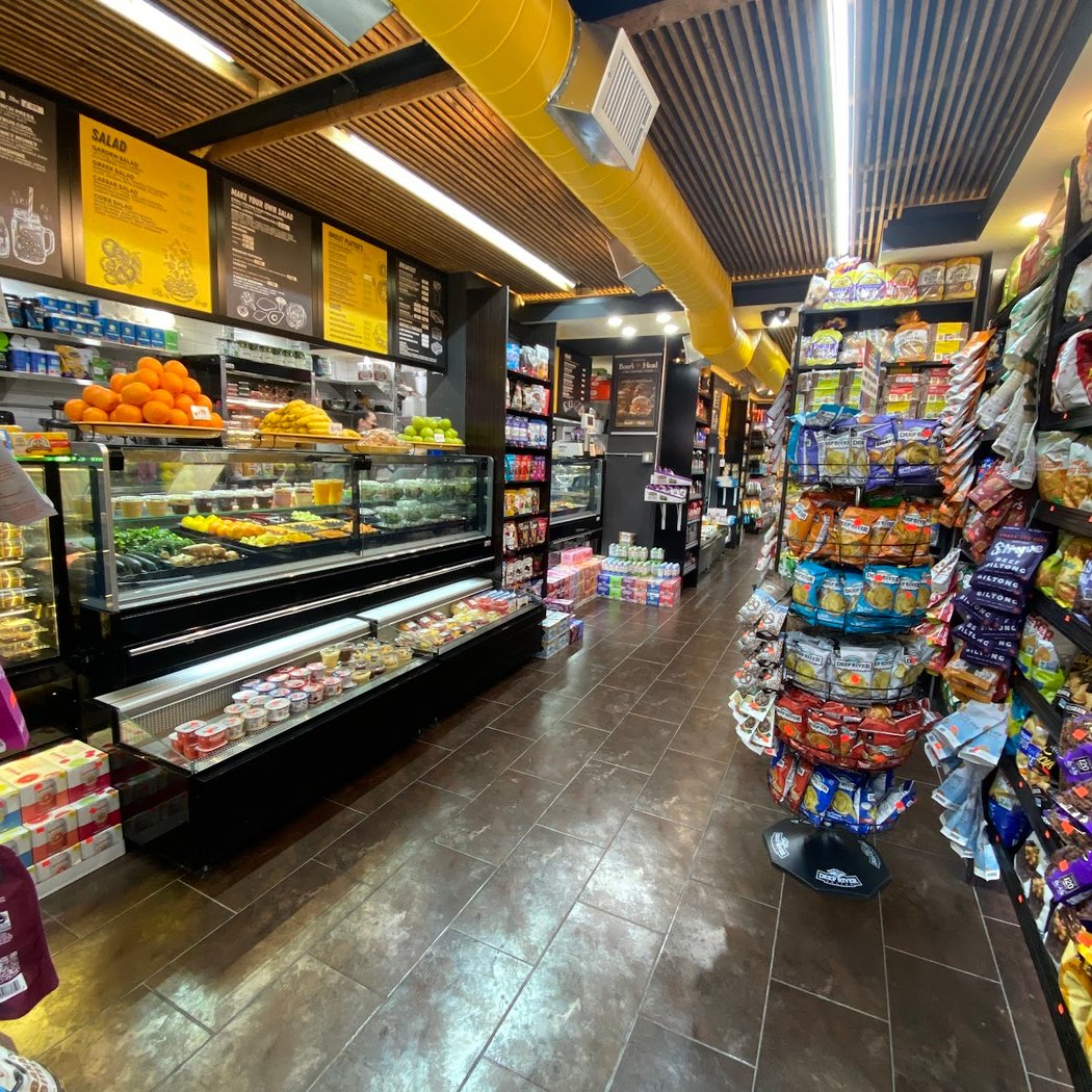 Wholesome Organic Gourmet Market 3