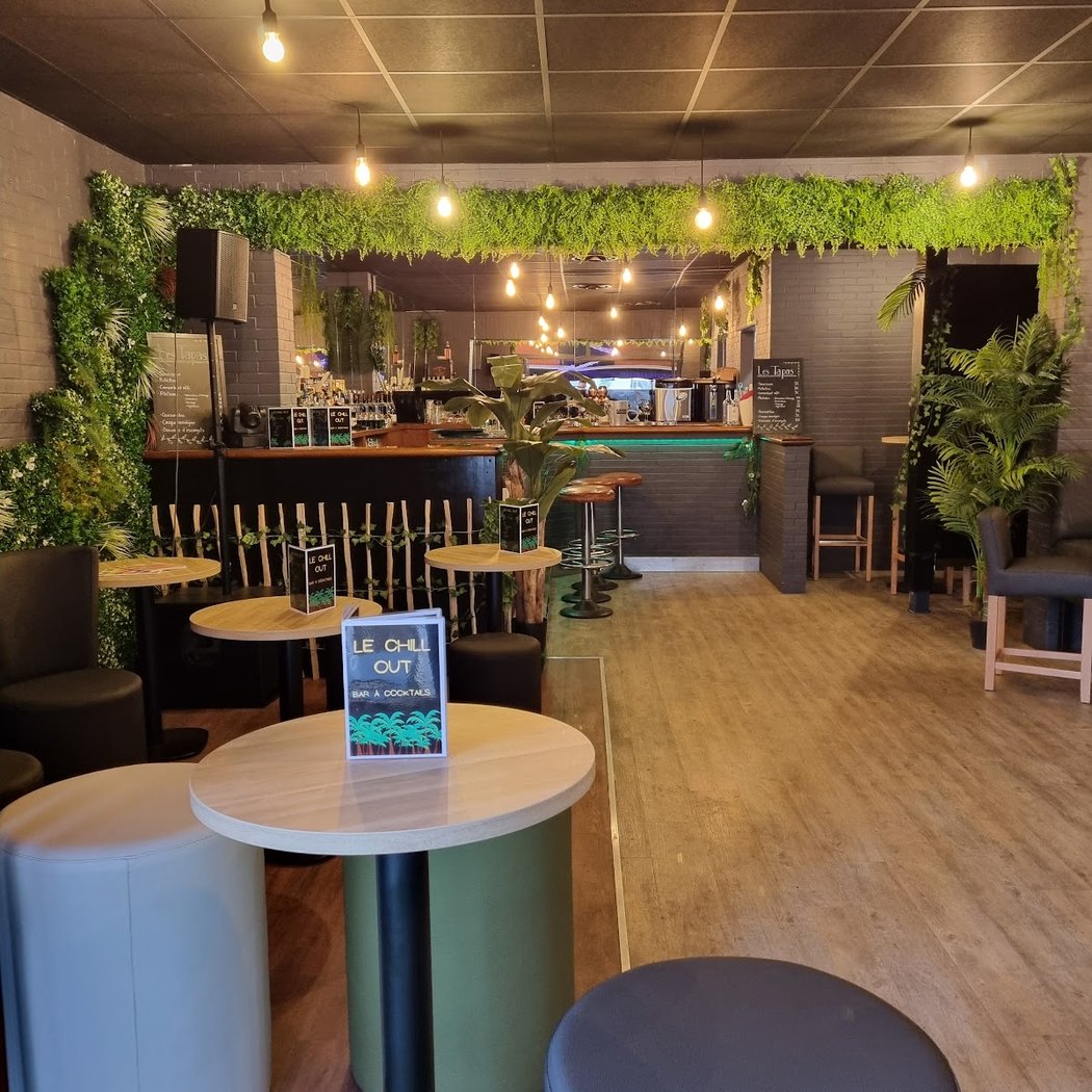 LE CHILL OUT BAR 2