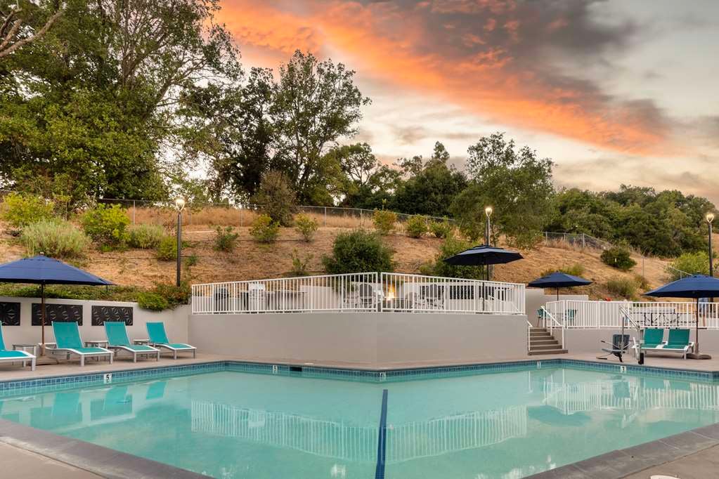 Best Western Plus Novato Oaks Inn 3