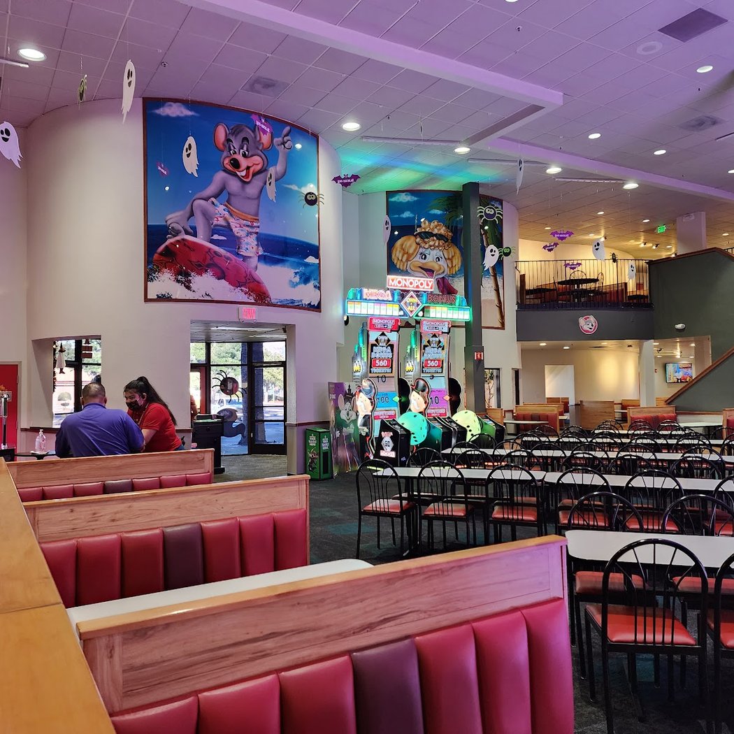 Chuck E. Cheese 3