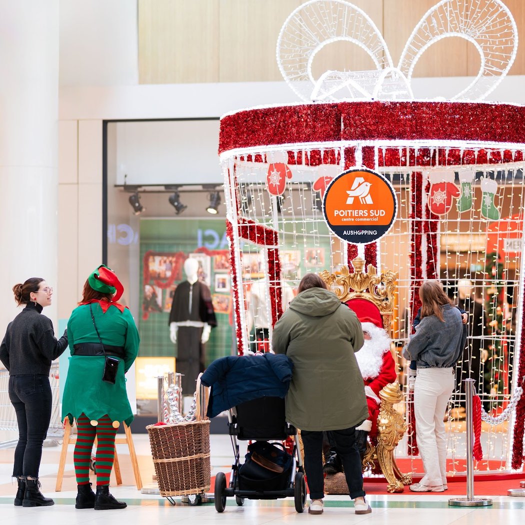 Aushopping Poitiers Sud Commercial Centre 2