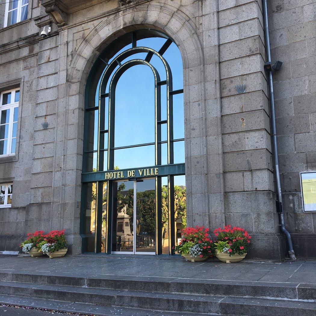 Hôtel de ville 4