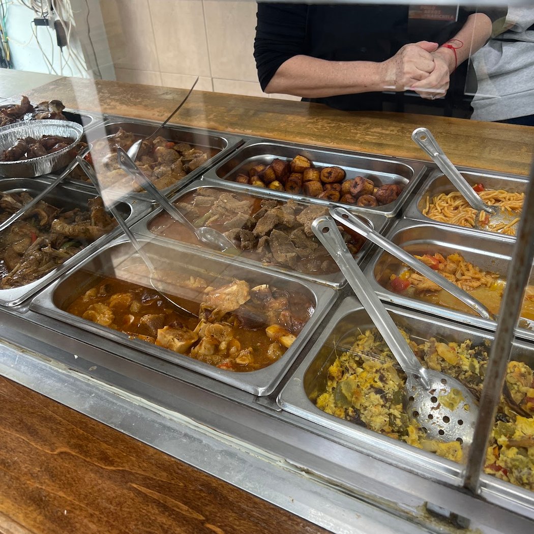 Mama Lupe Dominican Food 3