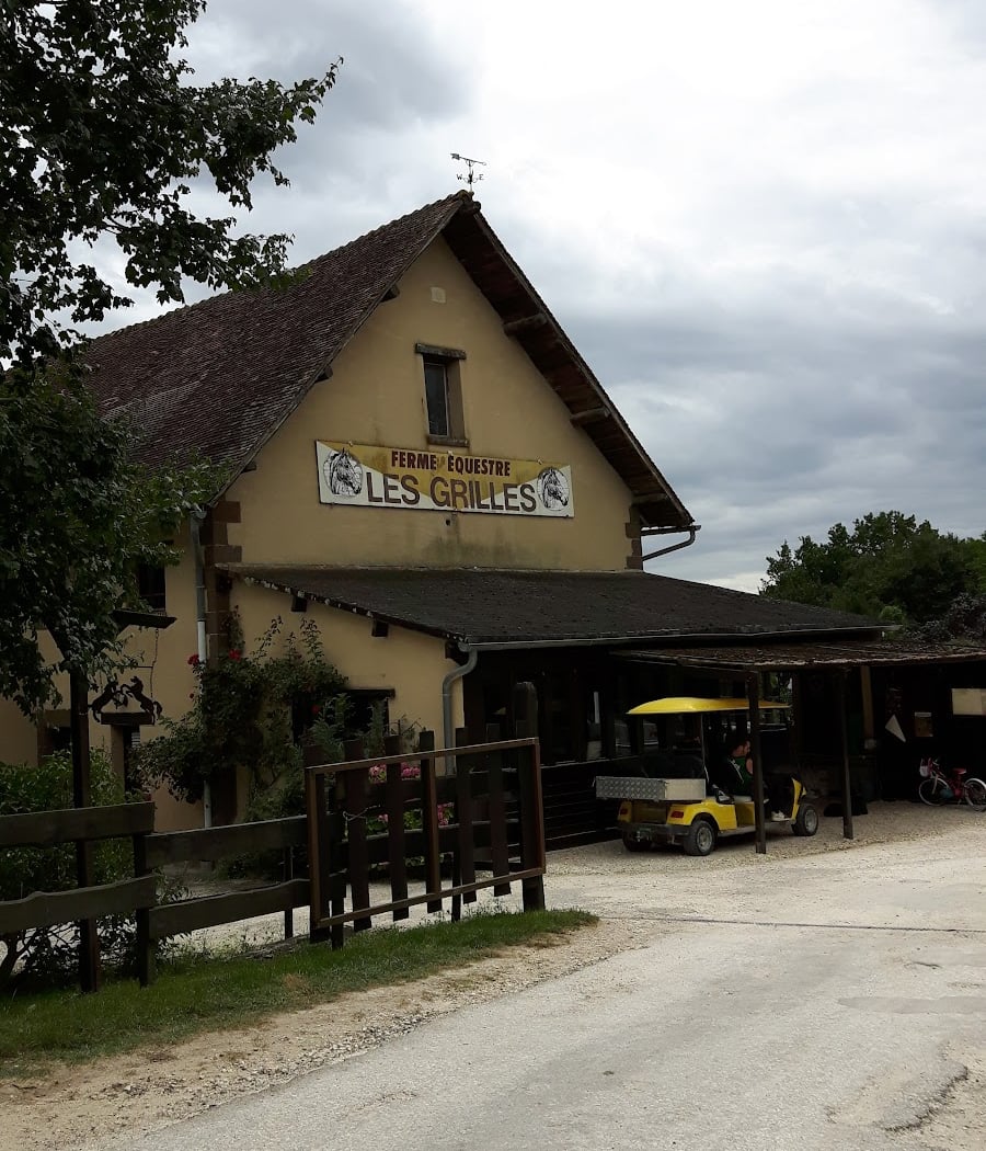 FERME EQUESTRE LES GRILLES 4