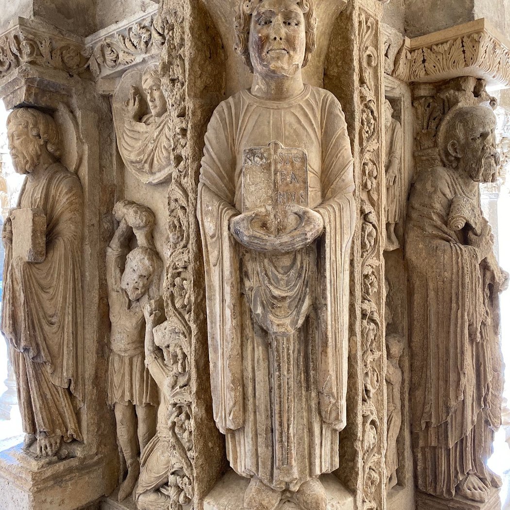 Cloître Saint-Trophime 2