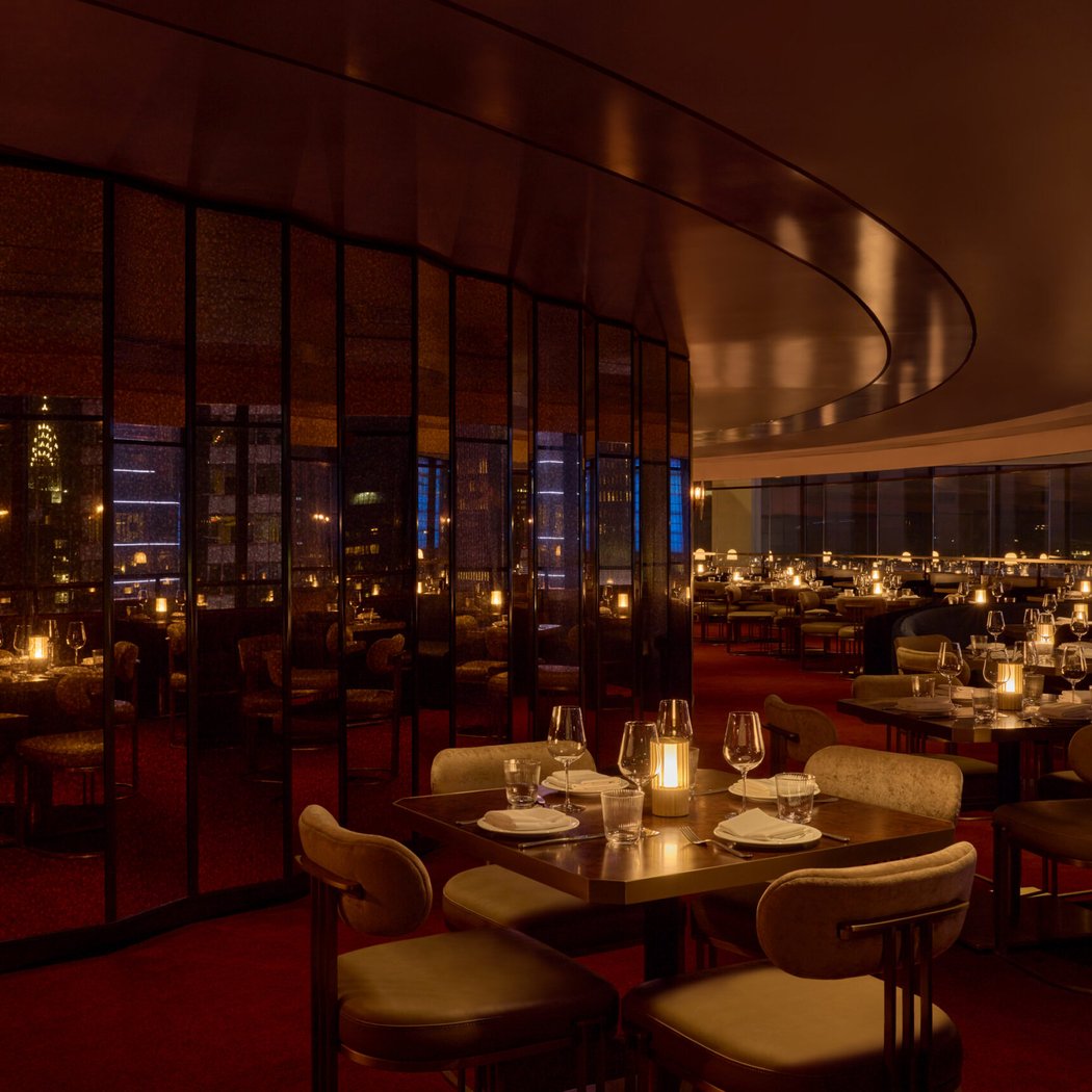 The View Restaurant & Lounge 3