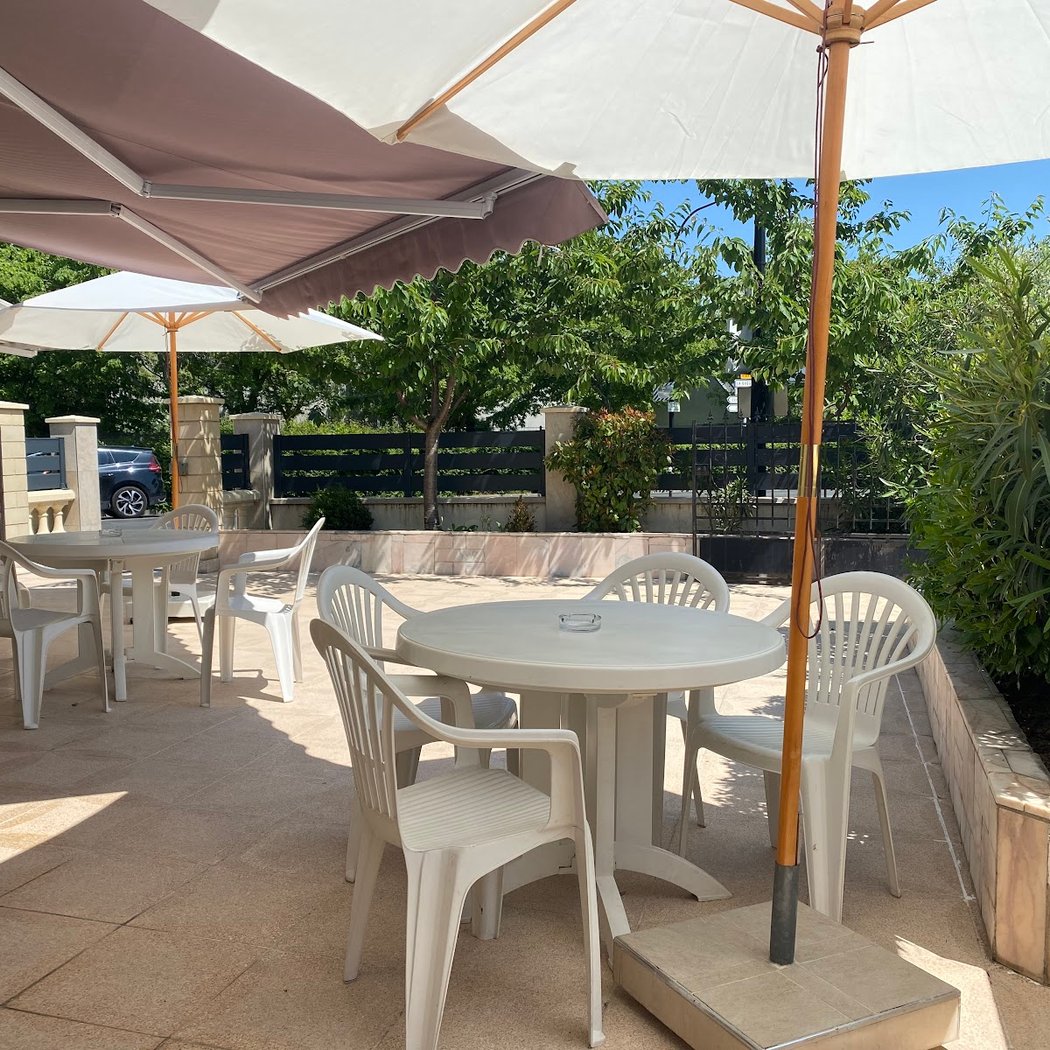 Le Pavillon Du Plessis 2