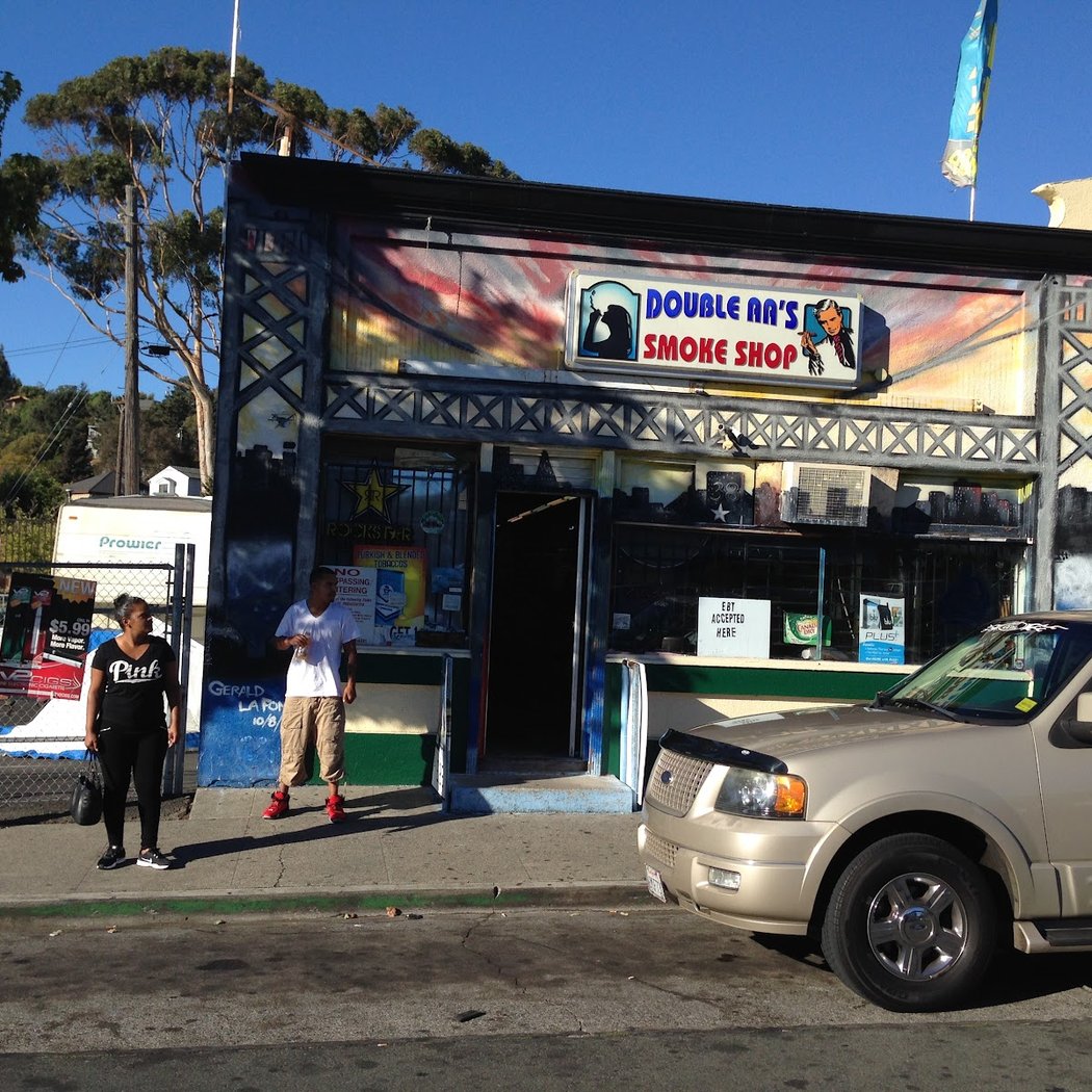 Double AA's Smokeshop 2