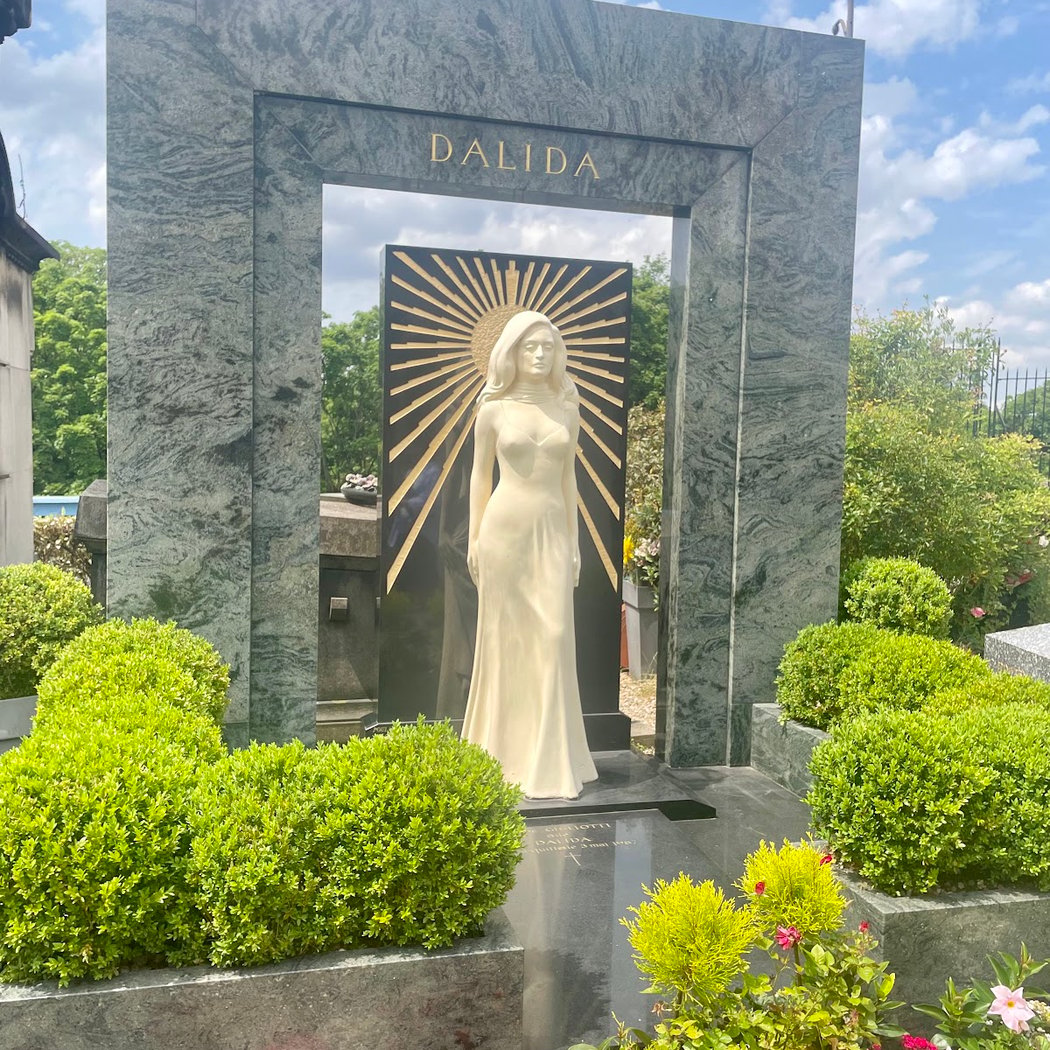 Tomb of Dalida 1