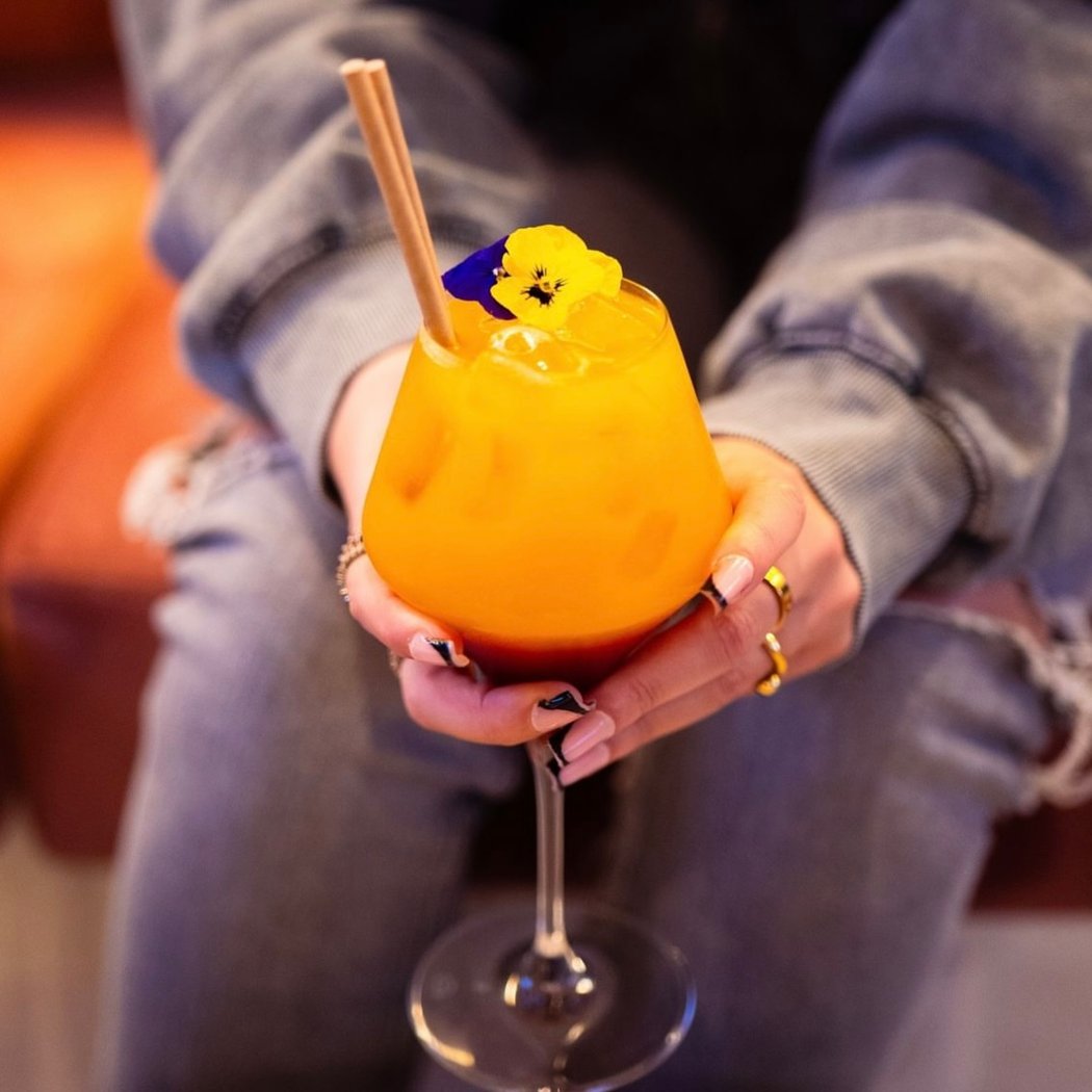 Le Glam Lounge 1