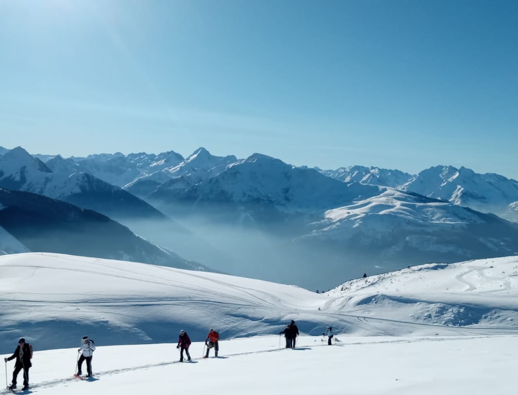 Passion Montagne: canyoning, raquettes, randonnée et marche nordique à Luchon 1
