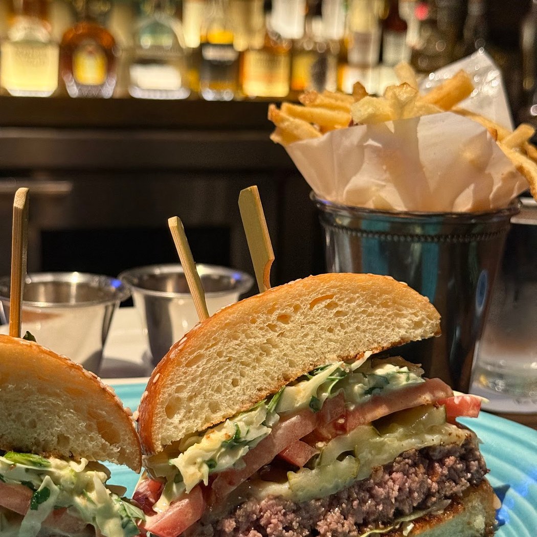 Honor Bar 1