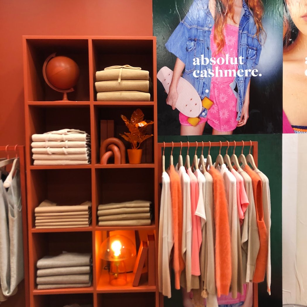 absolut cashmere 3