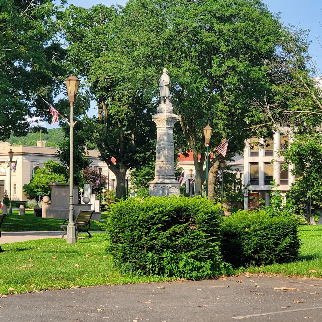 Naugatuck Green 2