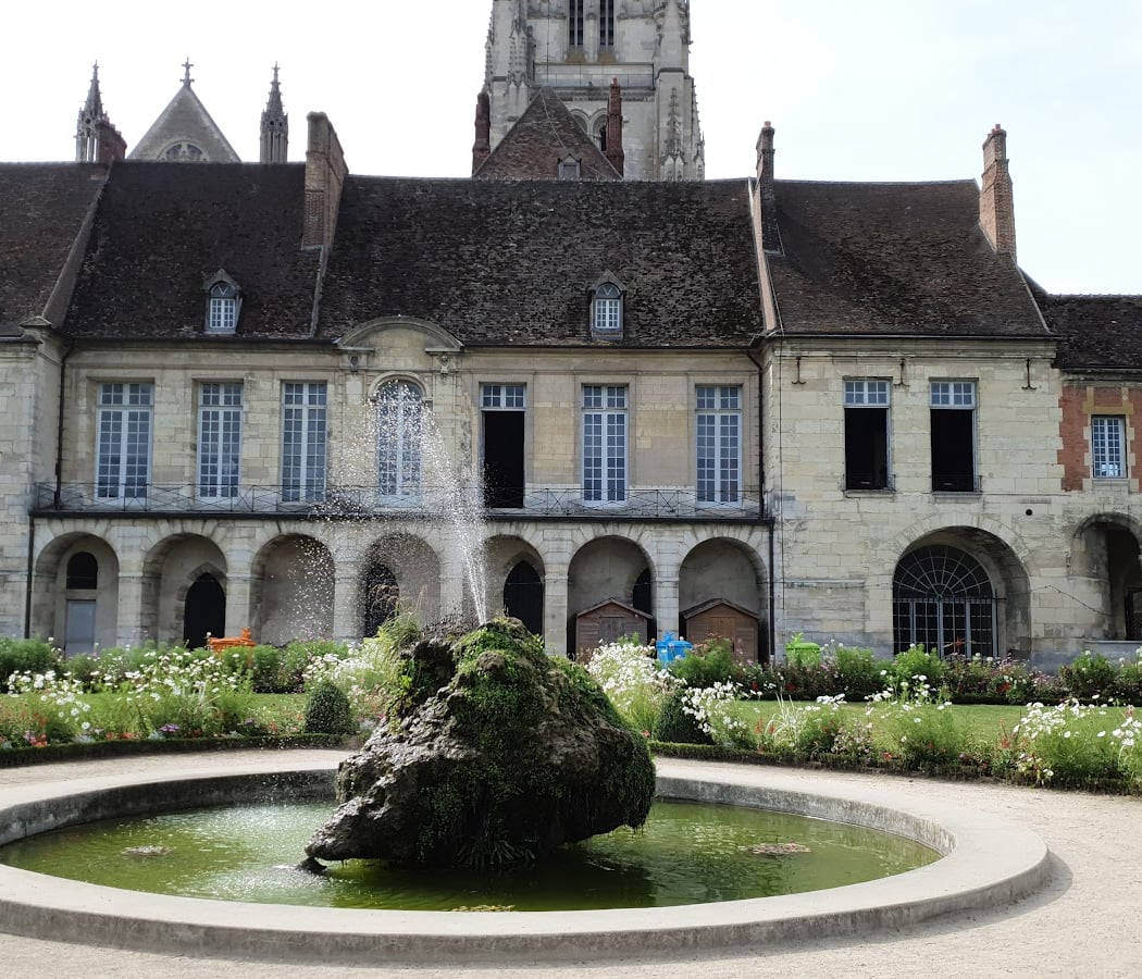 Bossuet Garden of Meaux 2