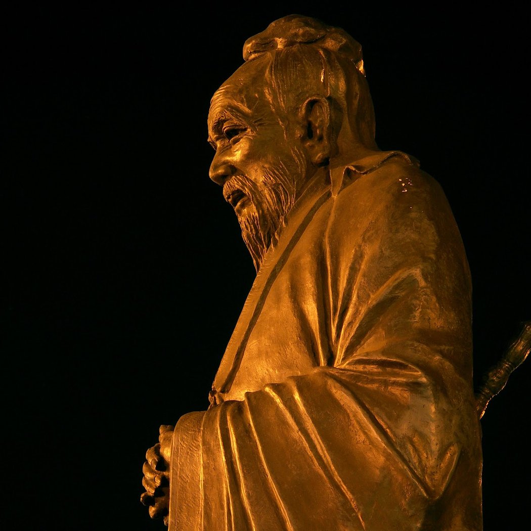 Confucius Statue 1