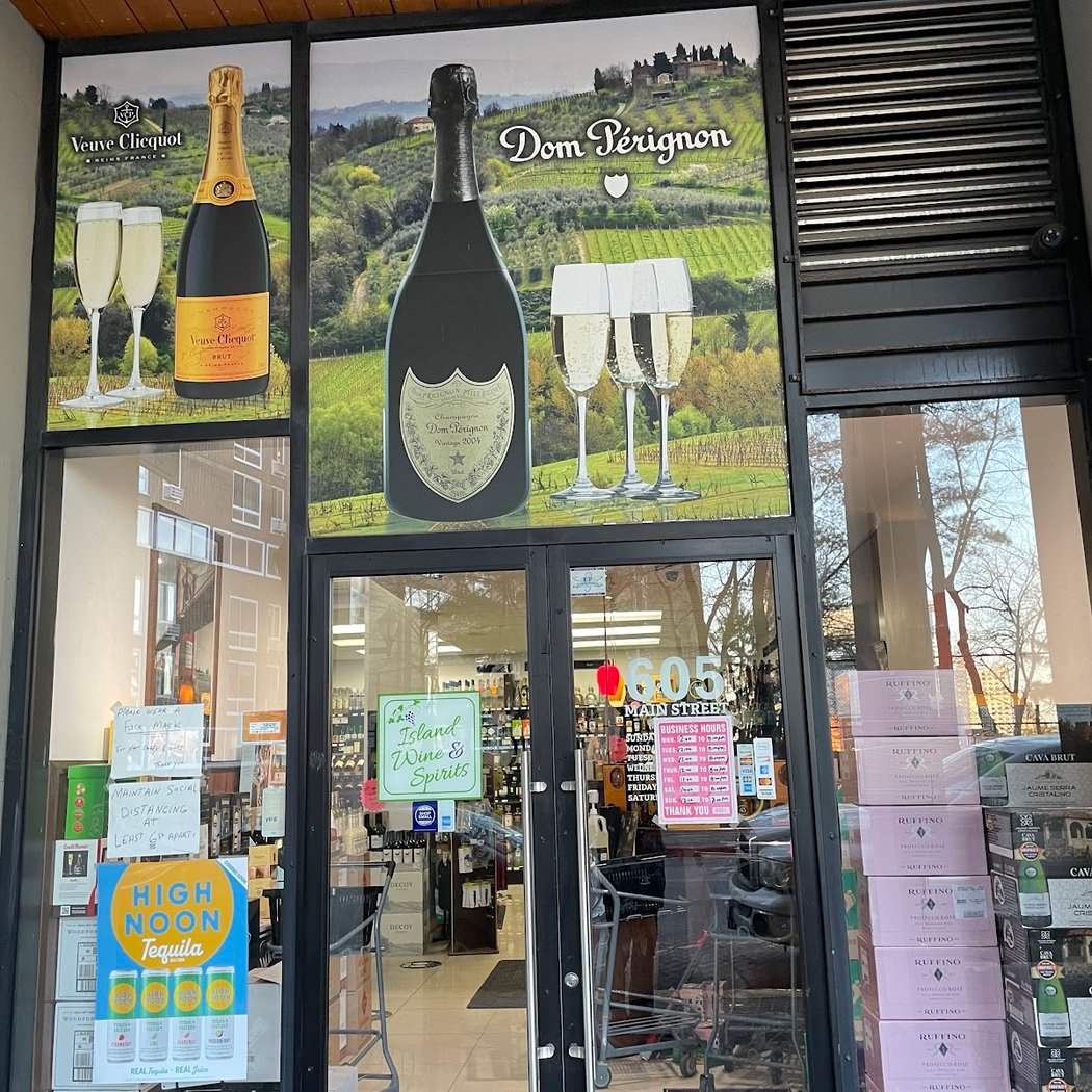 Island Wine n Spirits 2