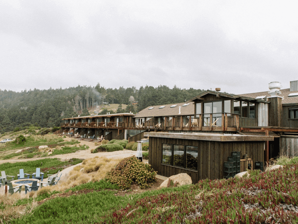 Timber Cove Resort 3
