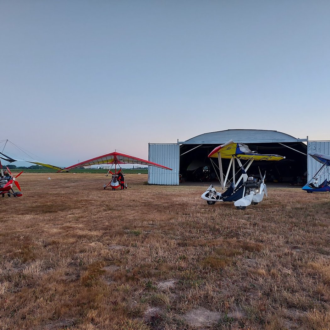 ALTIMAGE ULM , baptêmes de l'air et formation brevet 3