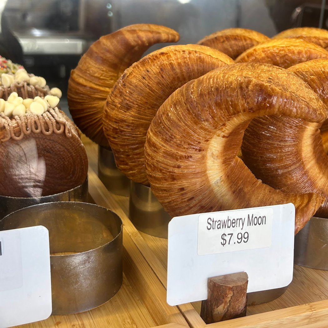 Ones Cafe & Bakery 1