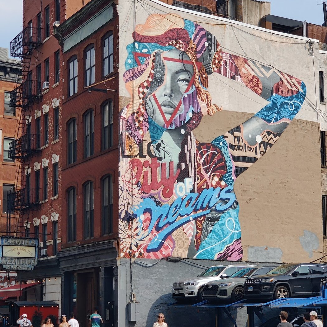 Big city of dreams - Tristan Eaton graffiti 3