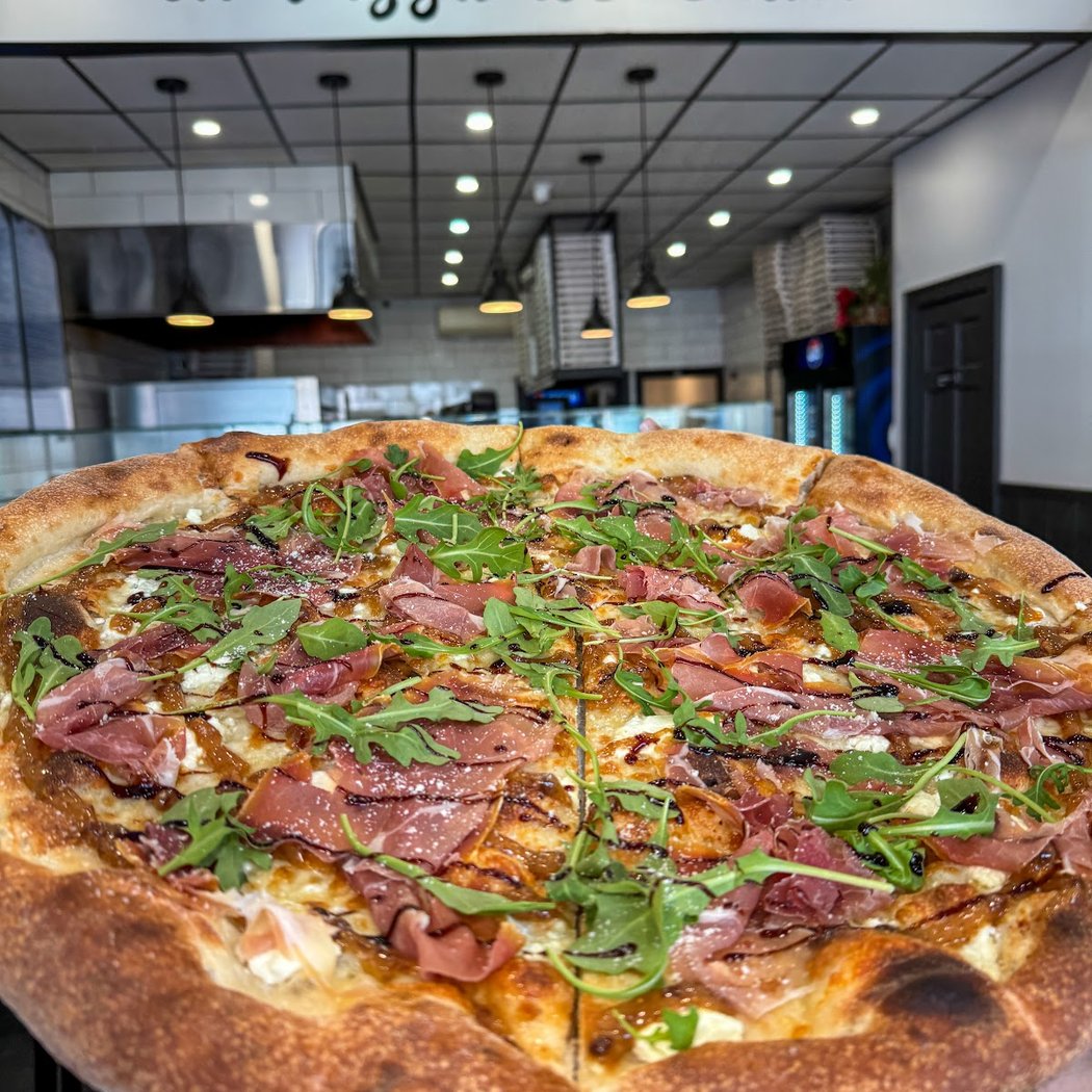 Crustinos Pizza 1