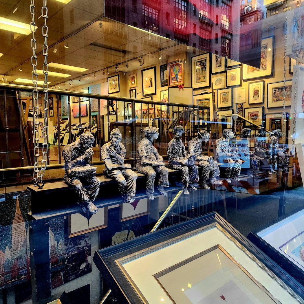 The League's Fine Art Supply Store 3