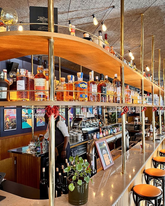 Moustache Bistro Pub - Châtenay Malabry 2