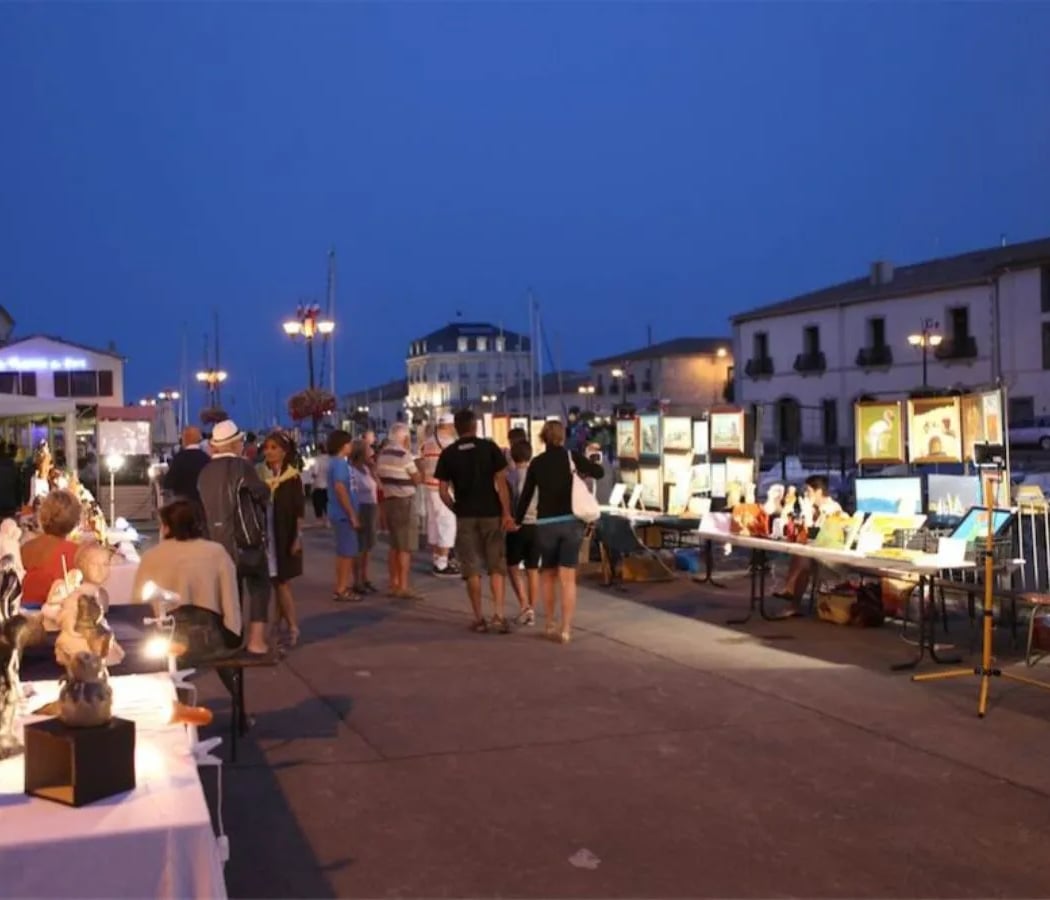 Marché nocturne des Quais 1