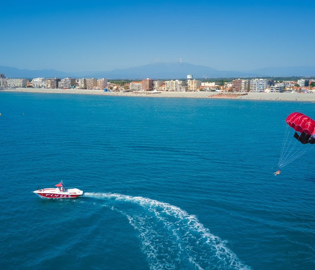 Fly66 – Location de bateaux & Parachute ascensionnel Canet en Roussillon 3