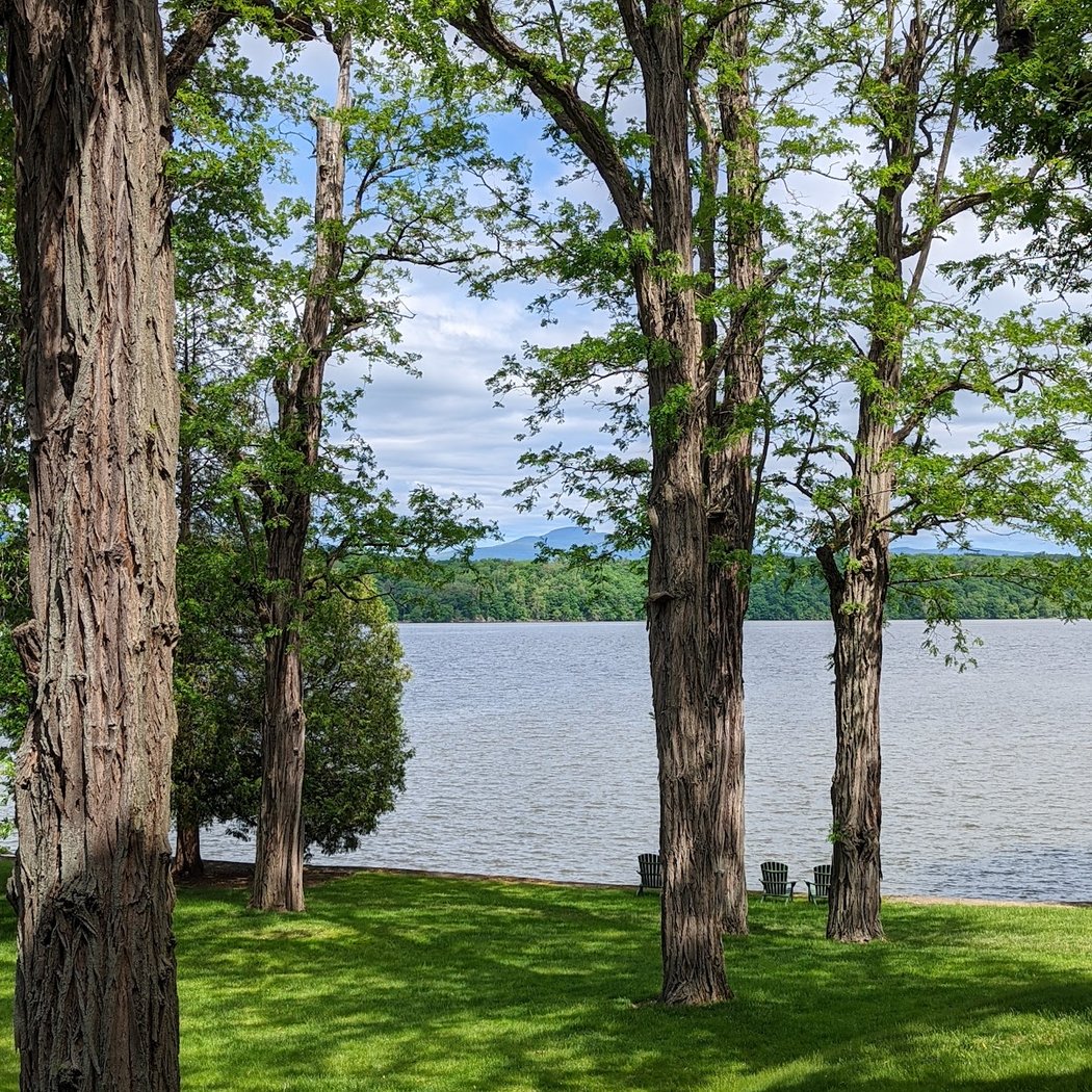 Edgewater, 3