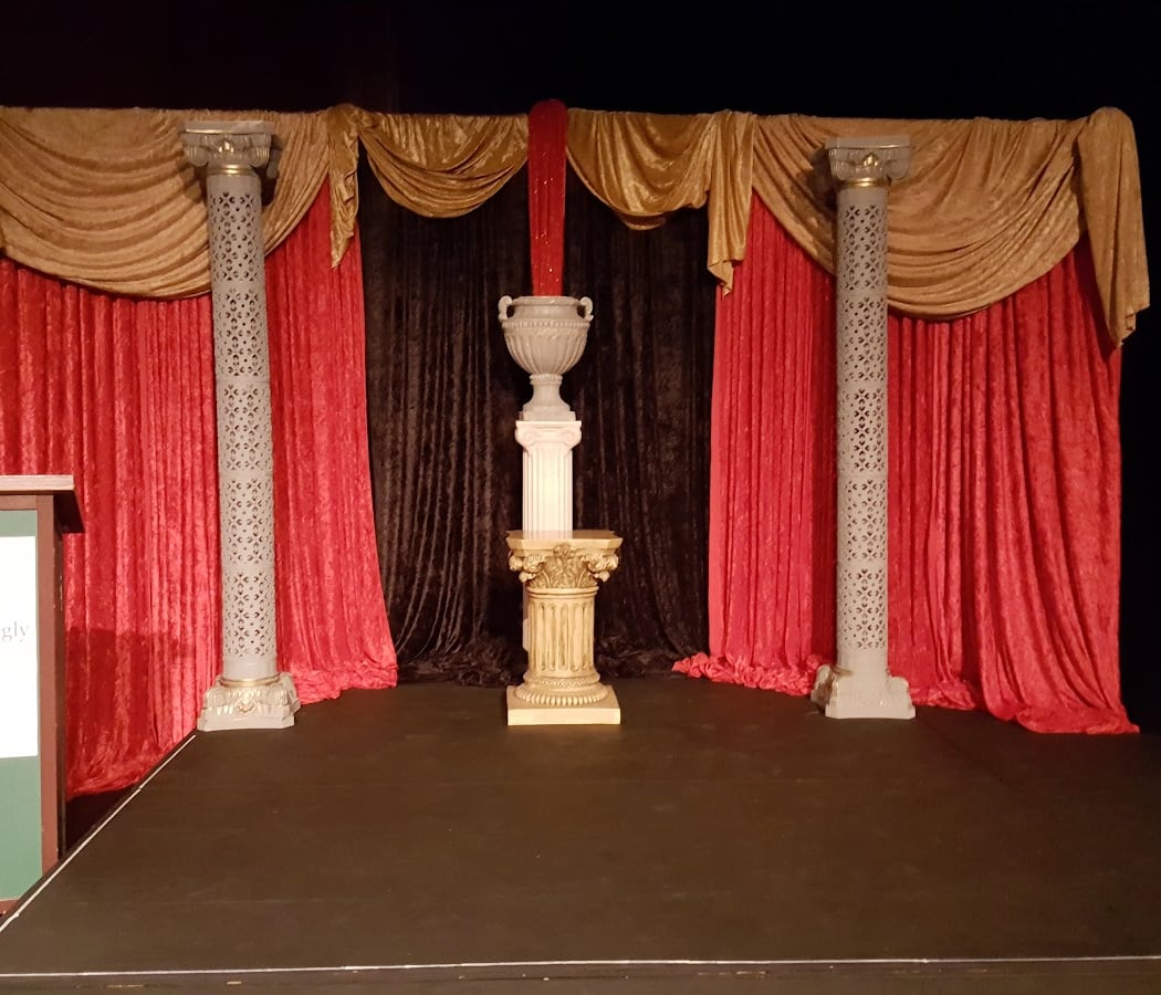 Suisun Harbor Theatre 3