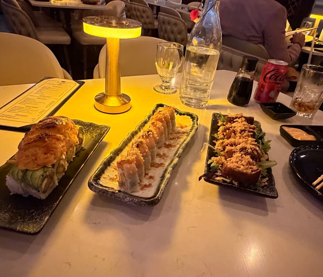17 Restaurant and Sushi Bar 3