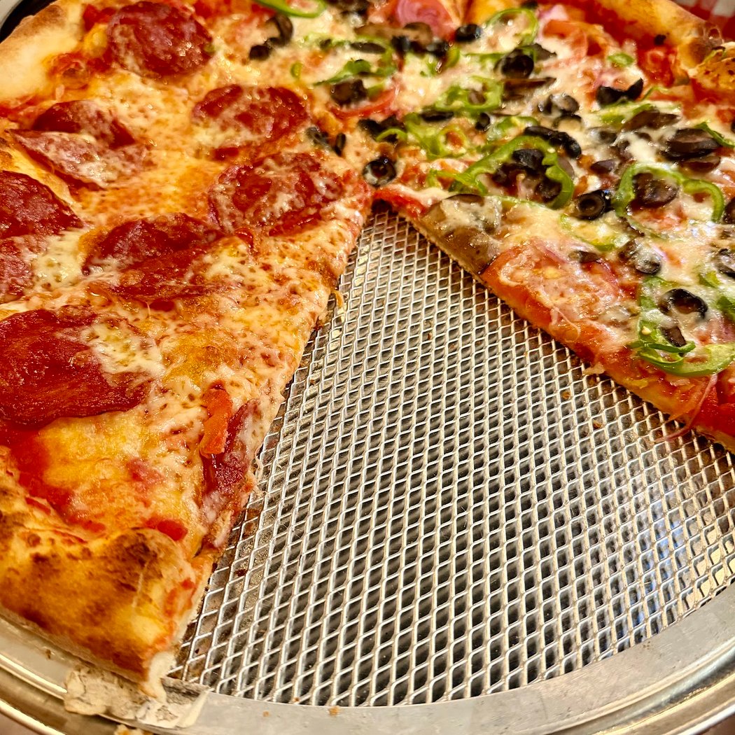 Salisbury's Pizza 1