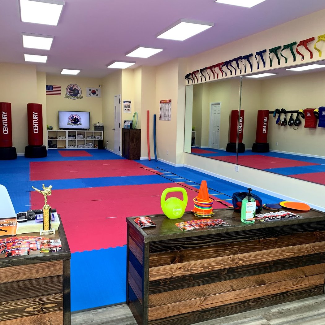 Teens & Adults Taekwondo 4